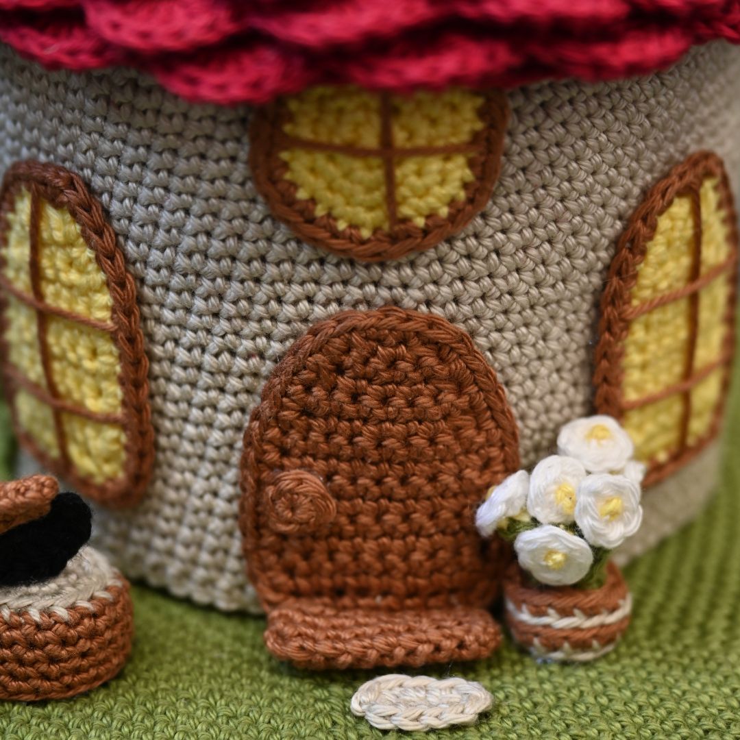 Kabouterhuis by Mr. Cey haakpatroon