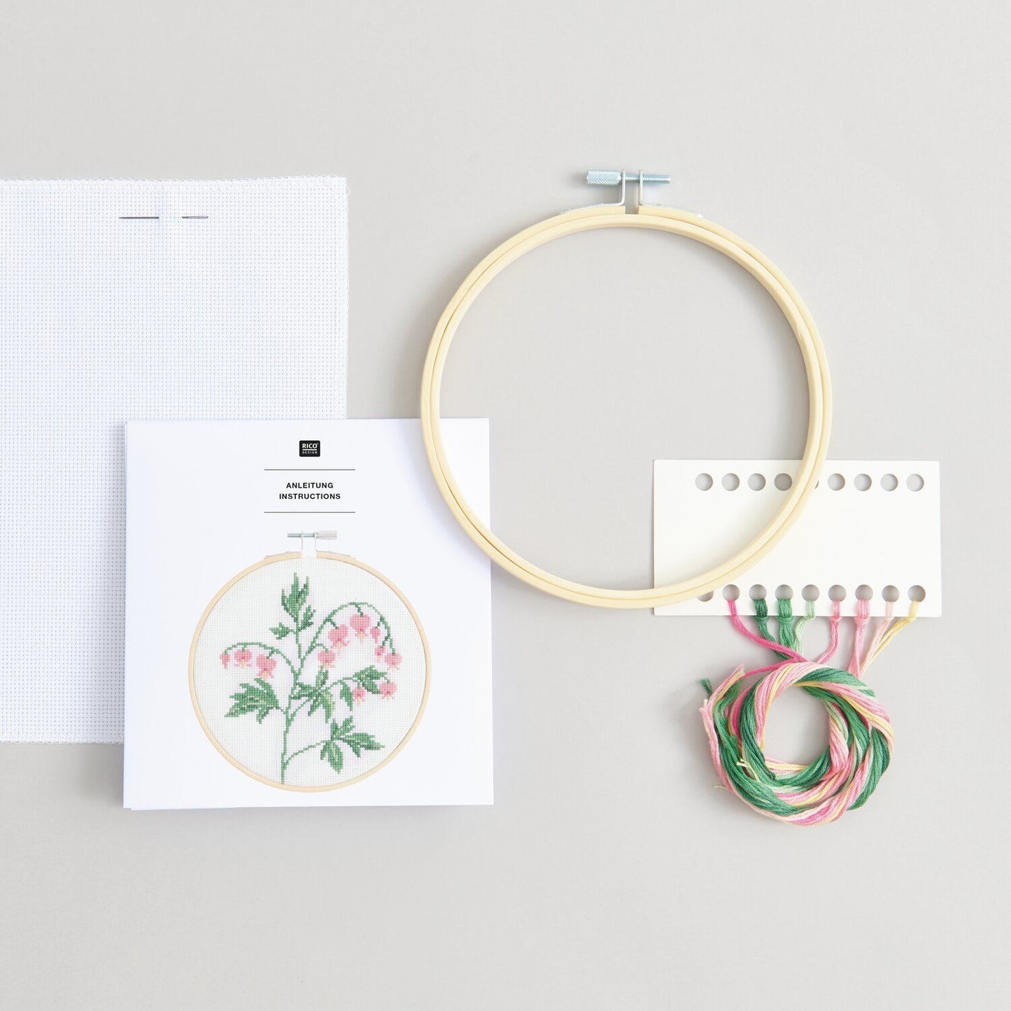 Borduurpakket geteld kruissteek huilend hart 15 cm