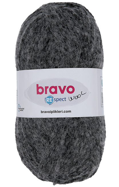Lammy Yarns Bravo Respect Black (99) (per pak)