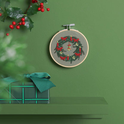 Borduurset kerstkrans voorgetekend 10 cm