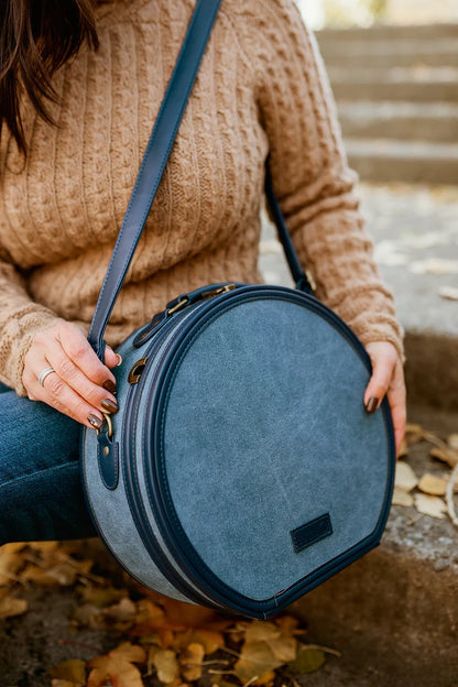 Della Q Hat box Indigo
