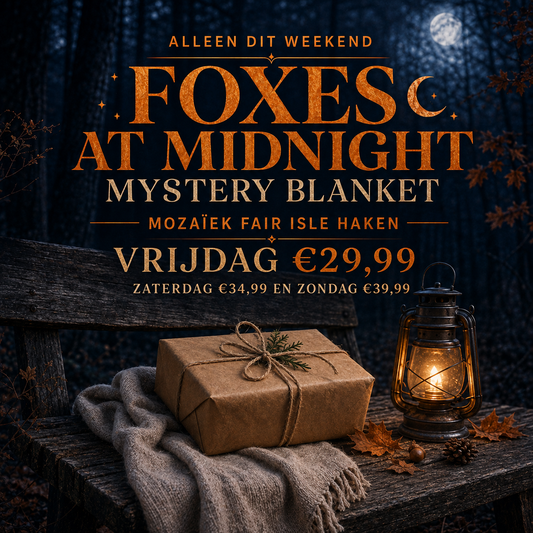 Foxes at Midnight (MYSTER BLANKET)