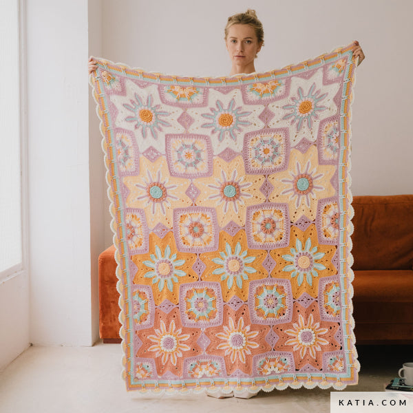 Katia Stars in Bloom CAL (pastel)