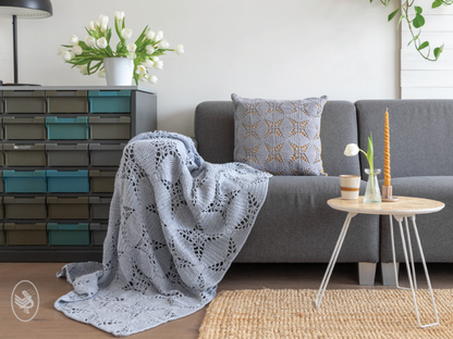 Lucky Star Blanket (12 x Light Grey / 2232)