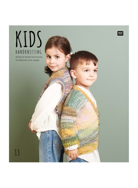 Kids Handknitting 13