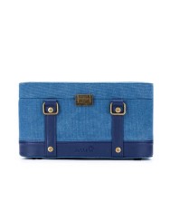 Della Q Train case indigo